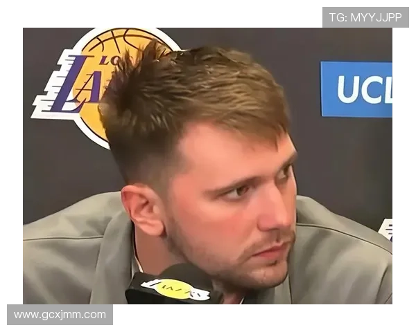 湖人揭幕战球员评分揭晓东契奇独领风骚新援艾顿惨遭D级评价